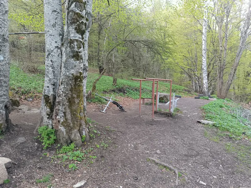 Bai Krastyo Shelter