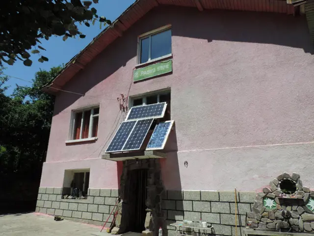 Ravno Bore Hut