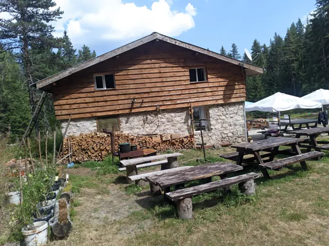 Vada Hut
