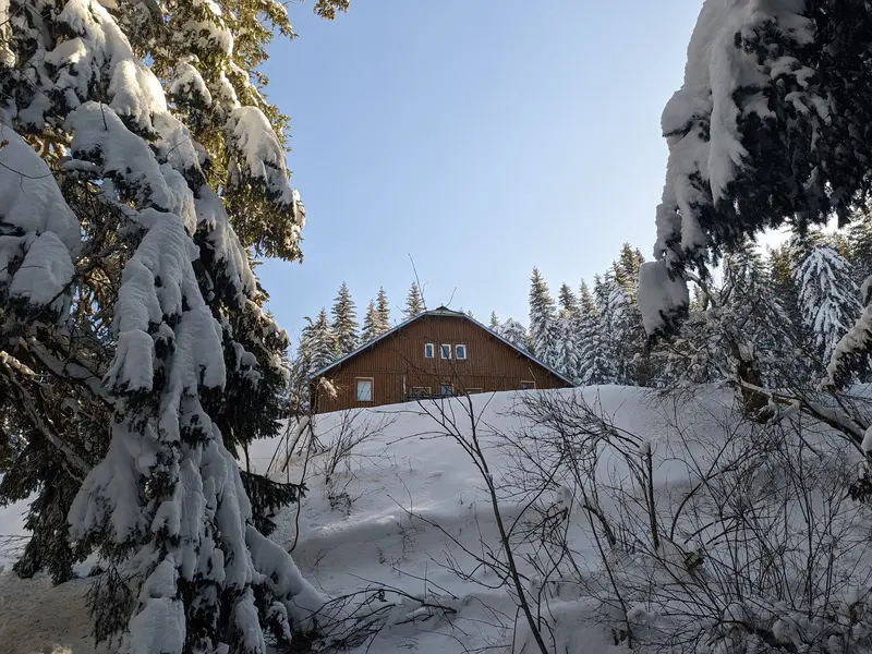 Kumata Hut