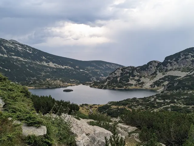 Popovo Lake