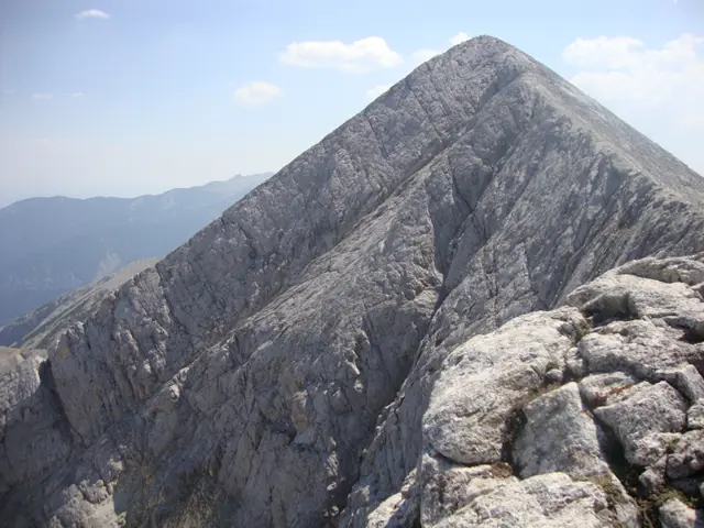 Kutelo Peak