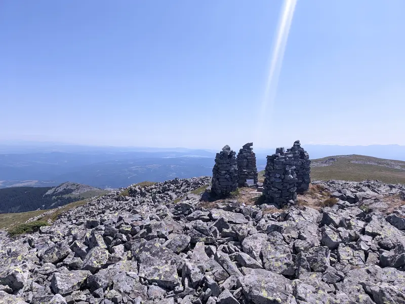 Skoparnik peak