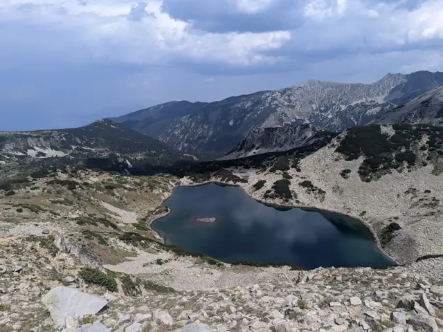 Tevno Vasilashko Lake