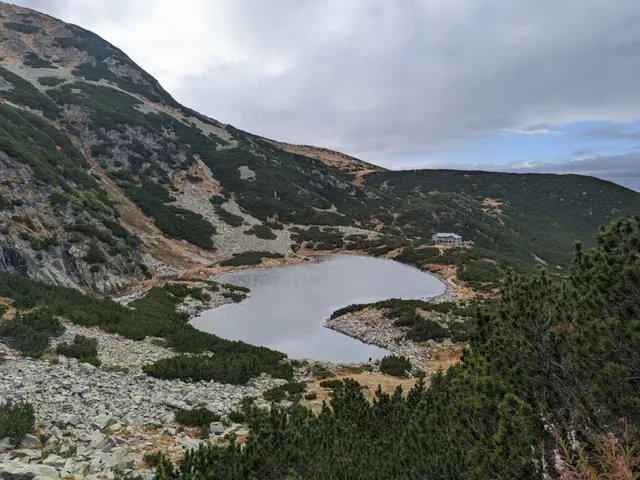 Belmeken Hut – Belmeken Peak