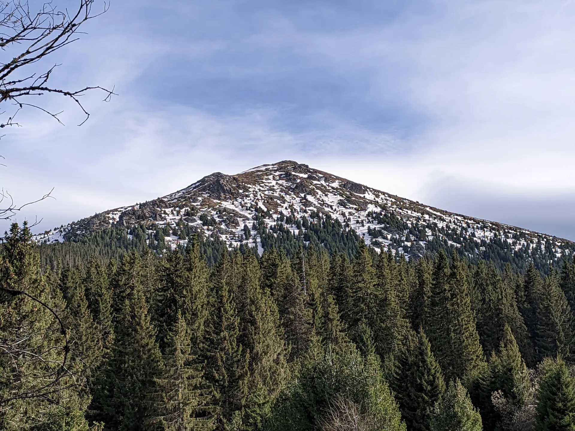 Trail to Turnoff for Vezhen Hut and Benkovski Hut