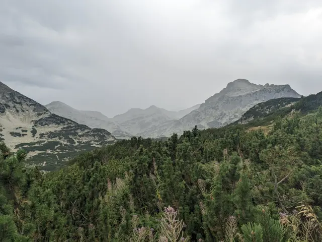 Tevno Ezero Shelter – Bezbog Hut
